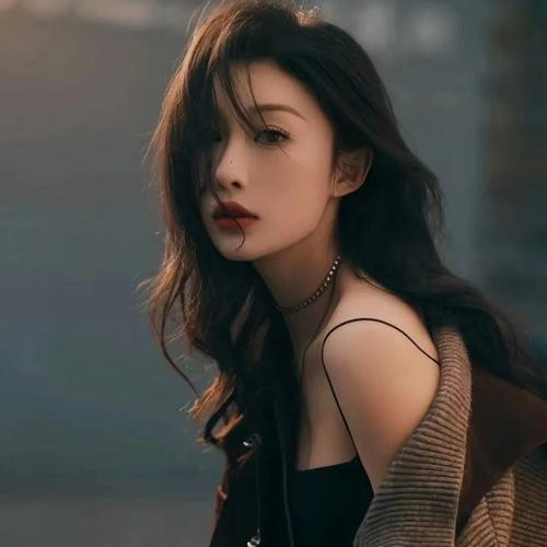 伤感头像图片2025最新款女