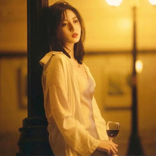 伤感头像图片2025最新款女