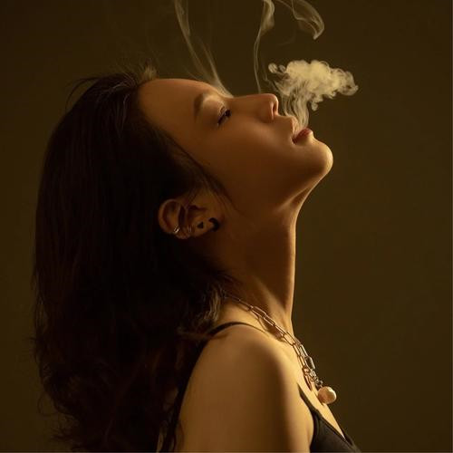伤感头像图片2025最新款女