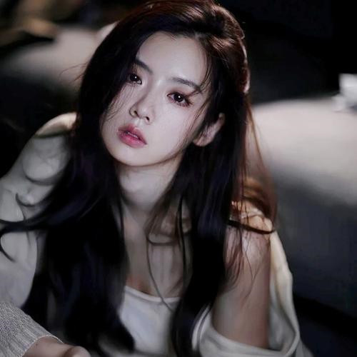 被伤透了心失望的头像女