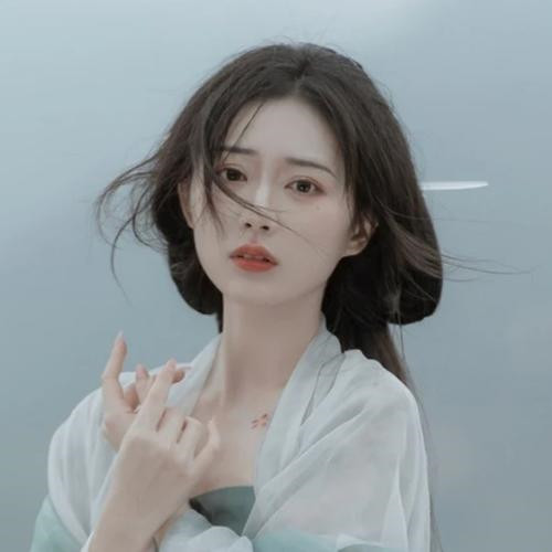 被伤透了心失望的头像女