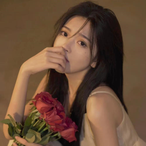 2025孤独照片女生头像