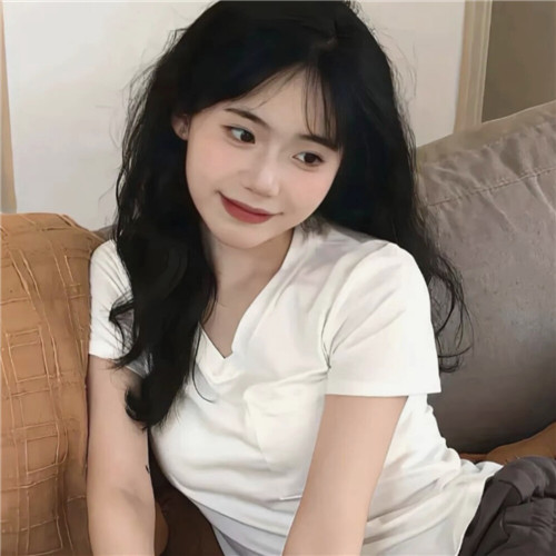 2025年最新款女生头像图片