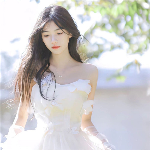 2025年最新款女生头像图片