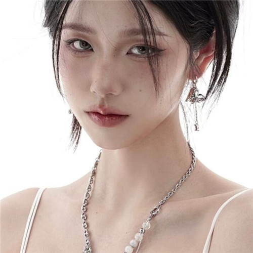 2025年最新款女生头像图片