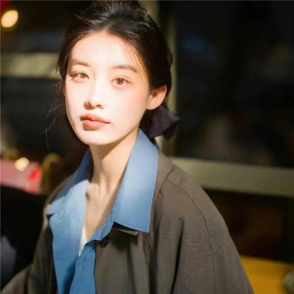 女生氛围感小众头像高清