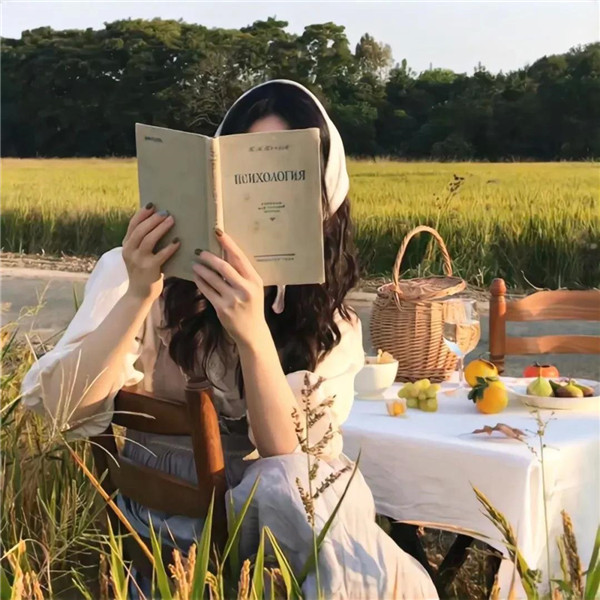 女生氛围感小众头像高清