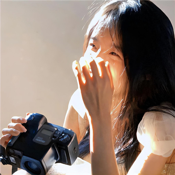 女生氛围感小众头像高清