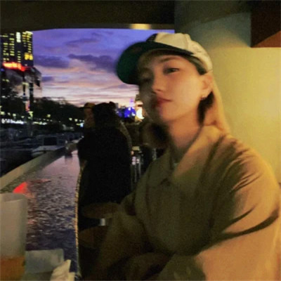 2025头像最新版好看女生
