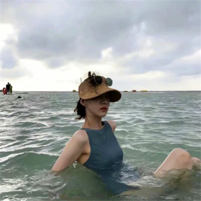 2025头像最新版好看女生