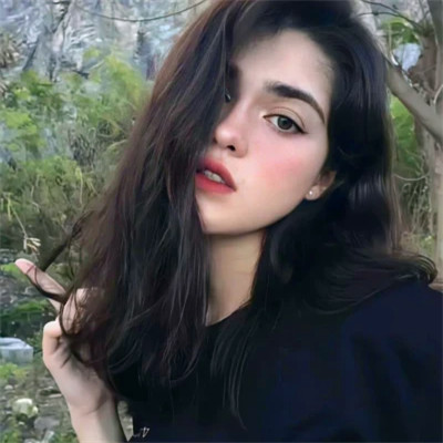 2025头像最新版的好看女生