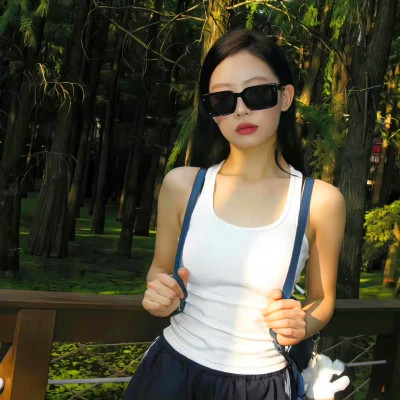 2025年爆火的女生头像
