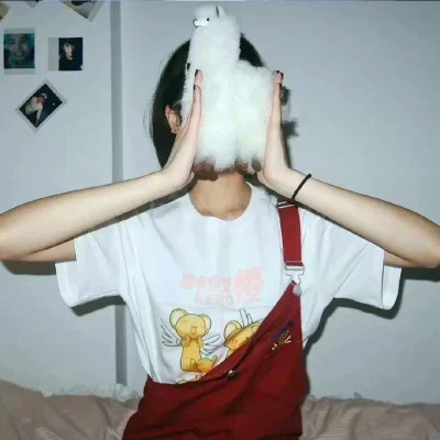 2025女生最潮超拽最火qq头像