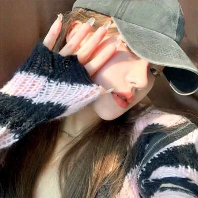 很潮流的女生头像2025最新版高清
