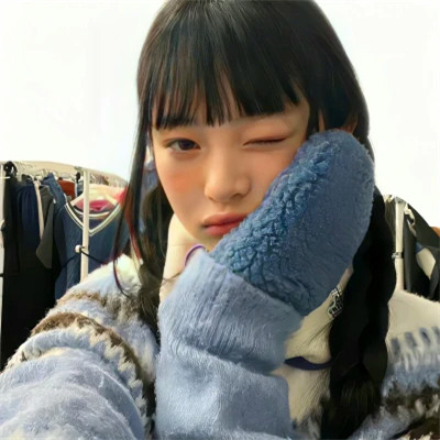 女生手机头像2025最火