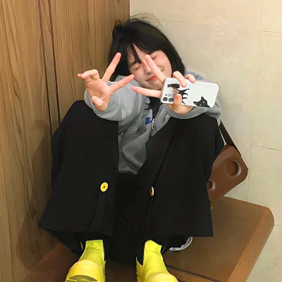 女生手机头像2025最火