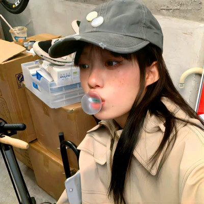 女生手机头像2025最火