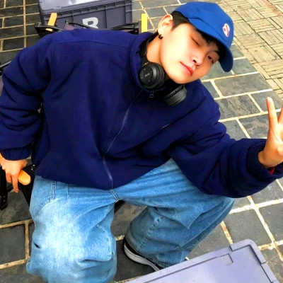 男生2025最新款头像