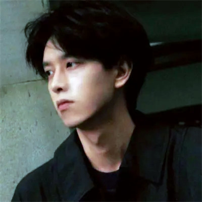 2025最新男生qq头像