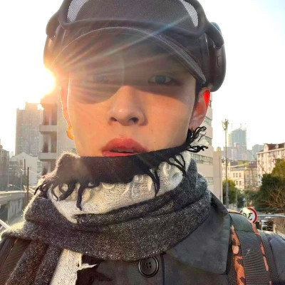 2025最新男生qq头像
