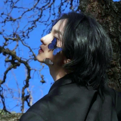 抖音男生头像2025最新款