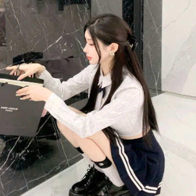 惊艳无比的真人女生头像