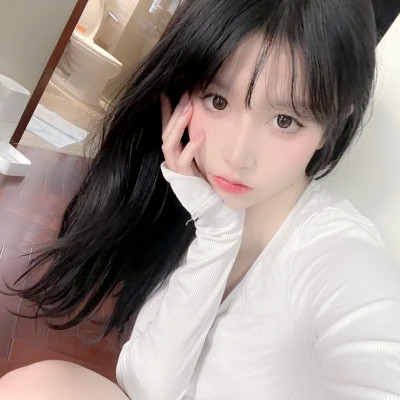 独一无二真人女生头像
