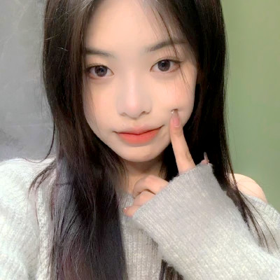 独一无二真人女生头像