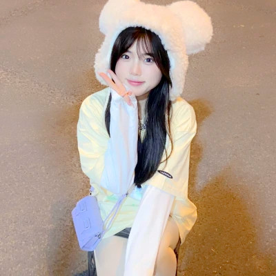 独一无二真人女生头像