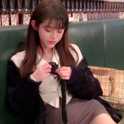 独一无二真人女生头像