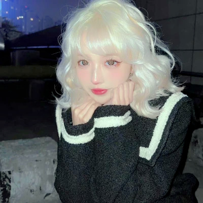独一无二真人女生头像
