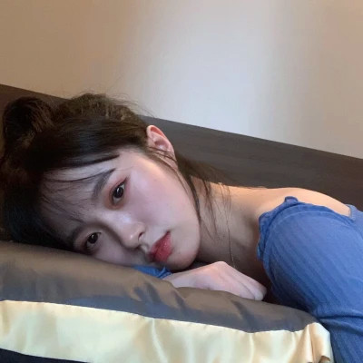 独特又精致的优质女生真人头像