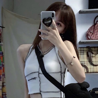 独特又精致的优质女生真人头像