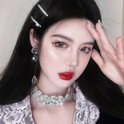 专属优质女生真人头像