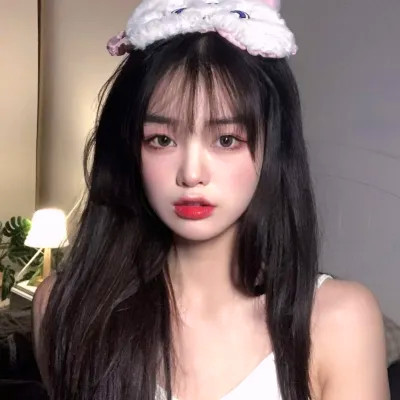 专属优质女生真人头像