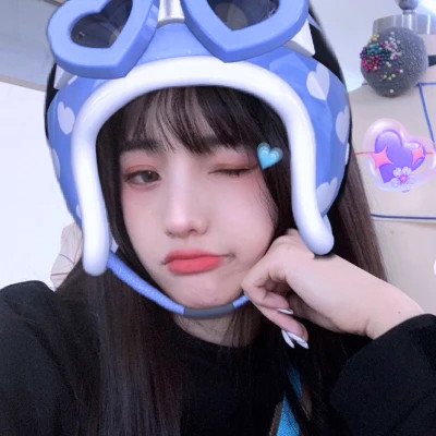 与众不同的微信女生真人头像