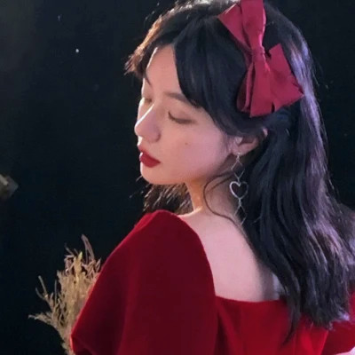 与众不同的微信女生真人头像