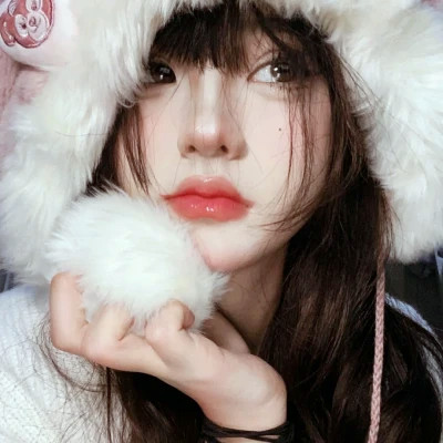 最潮真人女生头像