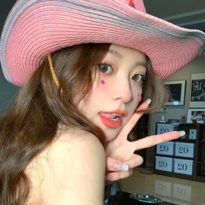 最潮真人女生头像