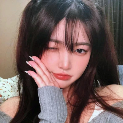最潮真人女生头像