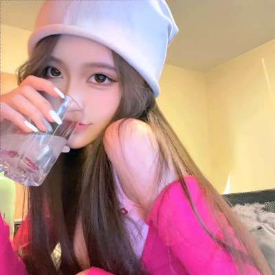 最潮微信女生头像