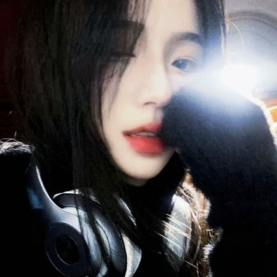 与众不同的微信女生头像
