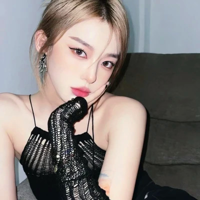 与众不同的微信女生头像