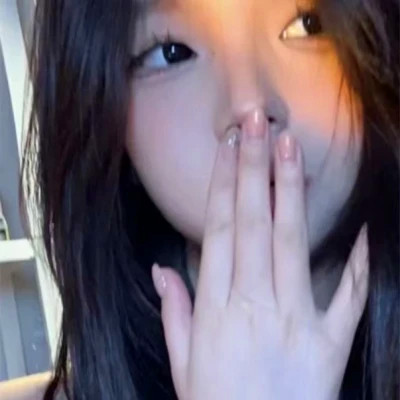 与众不同的微信女生头像