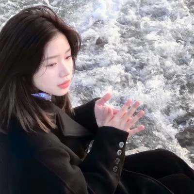 最吸睛微信女生头像图片