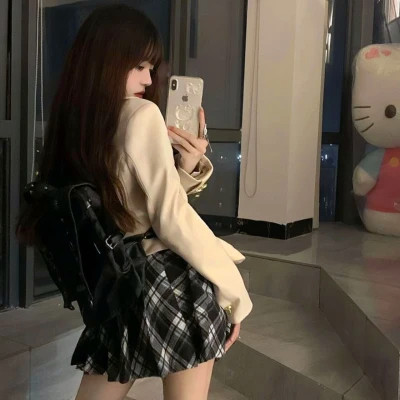 最新最热微信女生头像