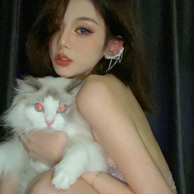 最新最热微信女生头像