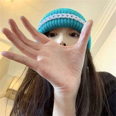 最新潮微信女生头像