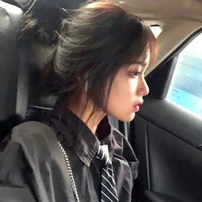 独具个性的微信女生头像