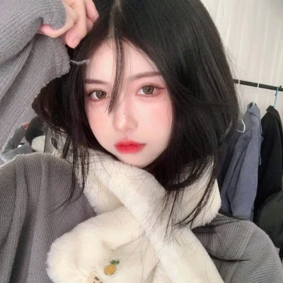 干净有品位的微信女生头像